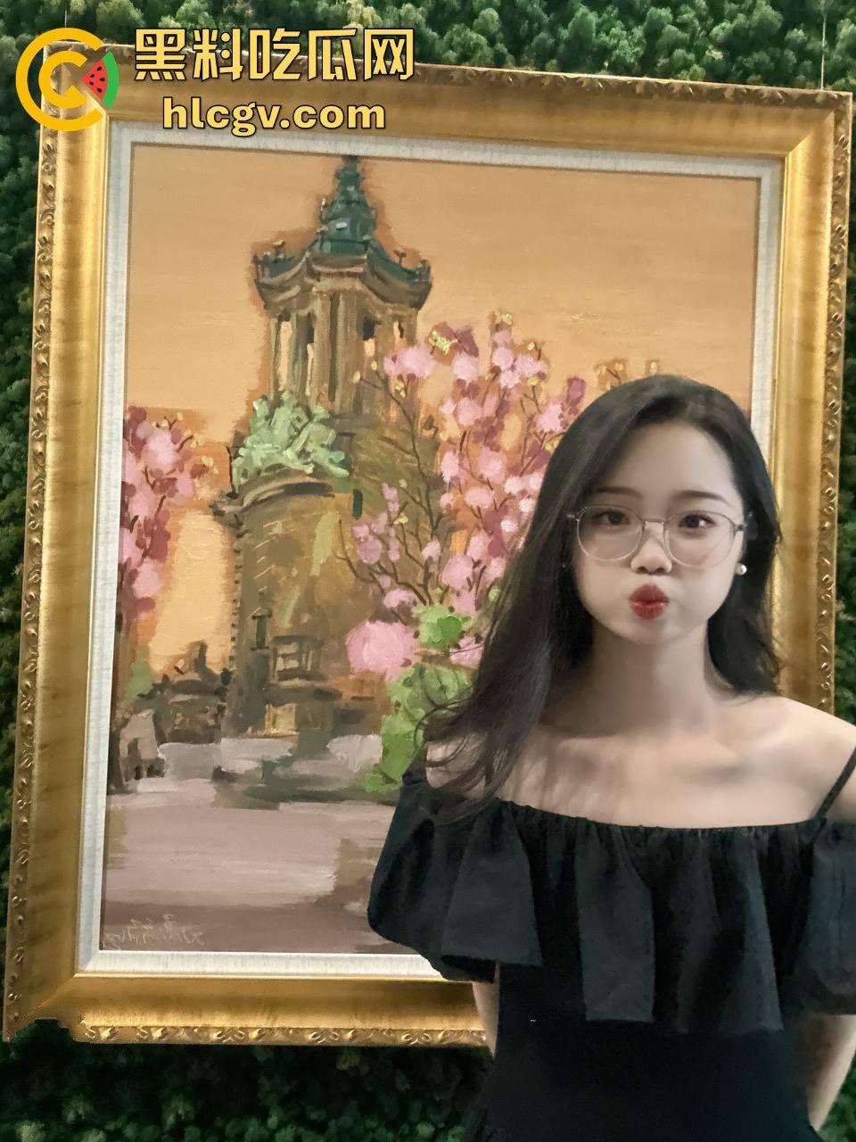 天津外国语大学大四学姐【韩雪珃】做爱视频意外流出!黑丝吃鸡巴画面疯传校园,毕业前的爆炸性丑闻!-15