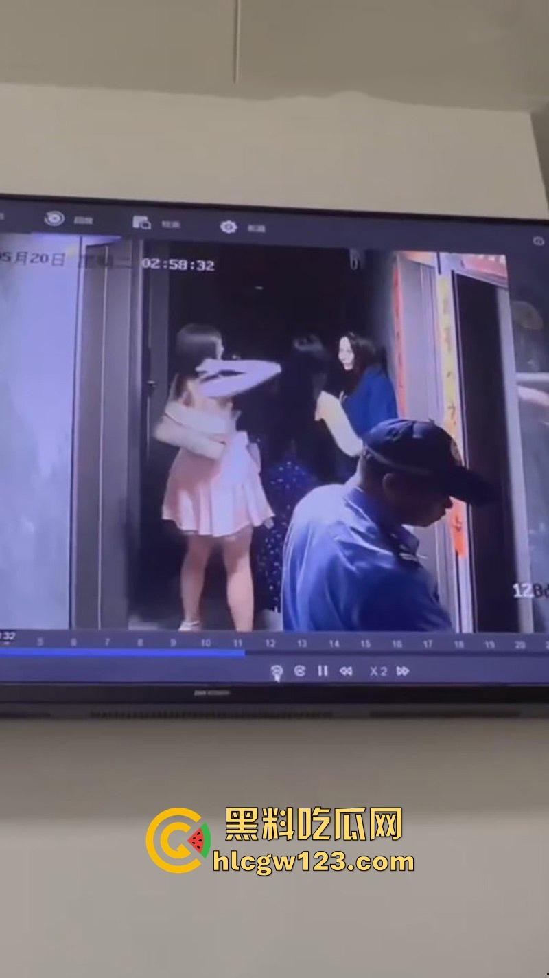 美女520当晚酒醉被两名男子捡尸 强行拖入酒店房间 轮奸2小时酒醒后才被救出 最终两人被拘!-8