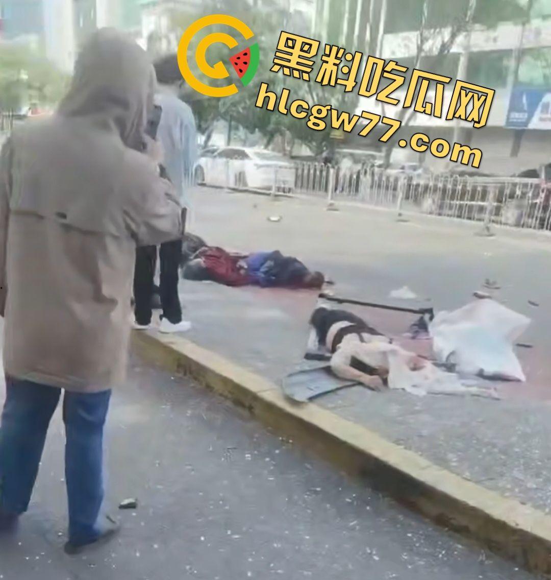 山东滕州醉驾狂魔婚礼后撞爆公交站,7死1伤,公安局忙封嘴删视频!观众说给钱!-2