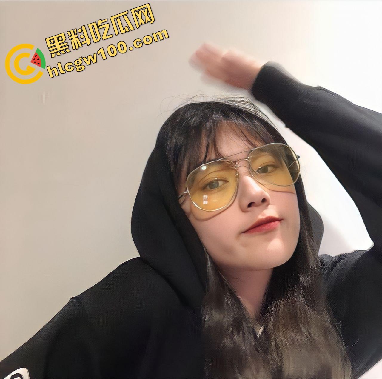 极品厌世脸台大反差母狗【朱晏妮】,对镜私拍女王S调教与被调教扣穴自慰多段独白-8