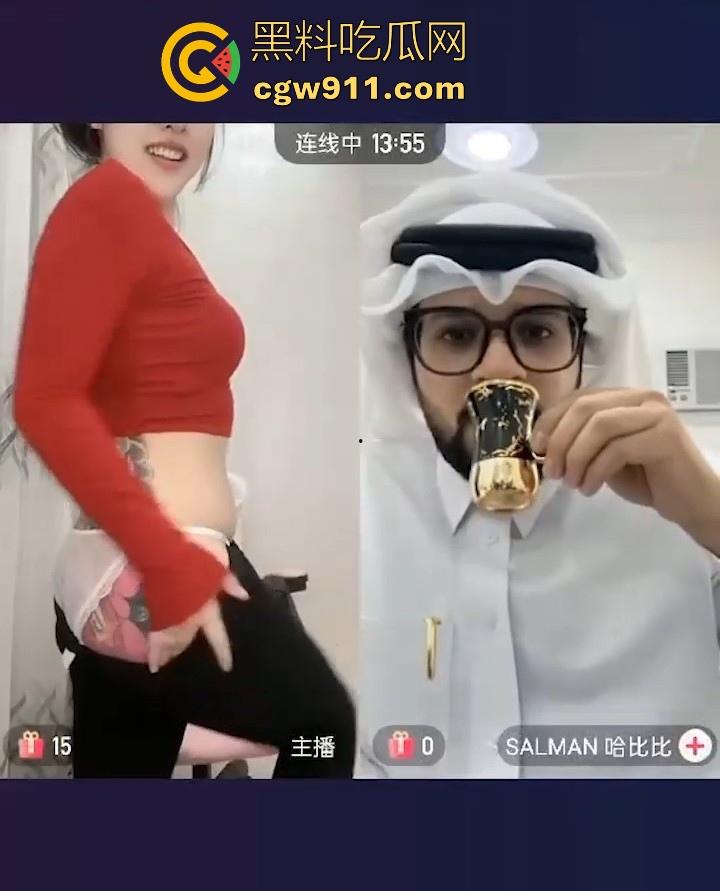 快手网红现在玩得那么大了吗?快手主播随机连线露点搏关注,当场脱衣脱裤,都这么玩了吗快手那边!-5