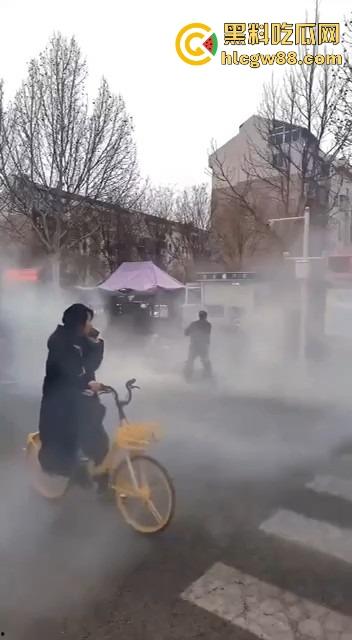 河北工业大学惊天血案，博士生不堪压榨持刀砍导师，门外爆发激烈冲突，学术奴役把人逼疯了！-3