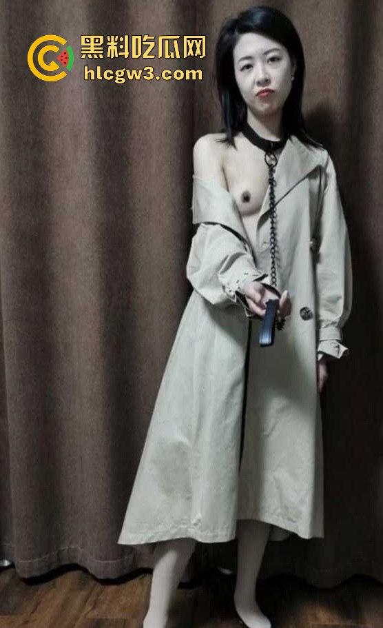 德州反差母狗人妻【胡梦琪】不雅视频炸裂流出,狗链拴脖撅臀发情,骑乘位被狂打桩叫声浪翻天!-11