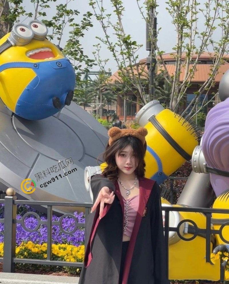 重庆校花【张颖】艳照门揭秘！露脸口交深喉，极品巨乳白嫩肌肤，痴狂滴水窄穴被大鸡巴狂插，淫荡喘息求欢-3