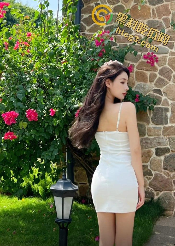 抖音巨乳安吉拉猪猪无内真空直播!西瓜般的大奶子故意漏点引爆全网-10