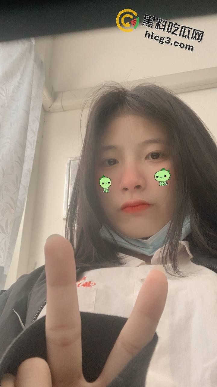 顶级泄密!大学生萱兒反差母狗大曝光:小母狗自拍录制与金主互动全程流出!-9