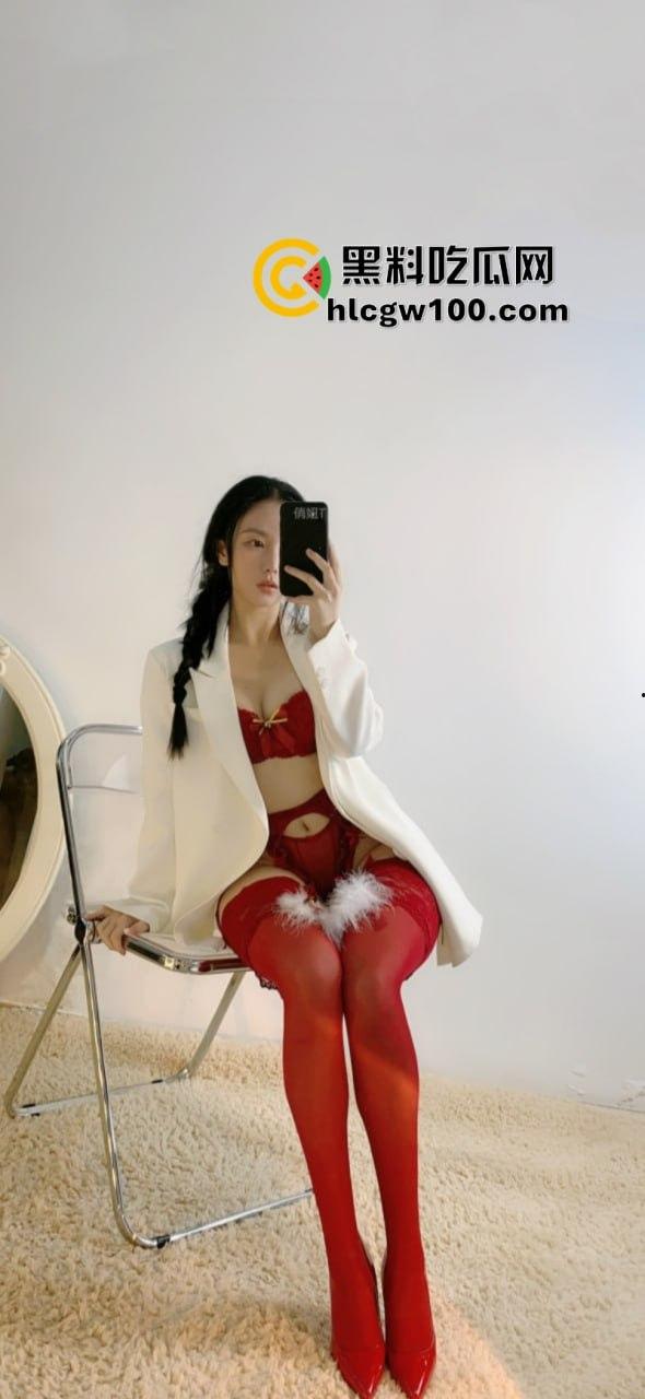 蜜桃臀女神【俏妞qiaoniuTT】微密圈VIP最新私拍流出 来一睹女神另一面-15