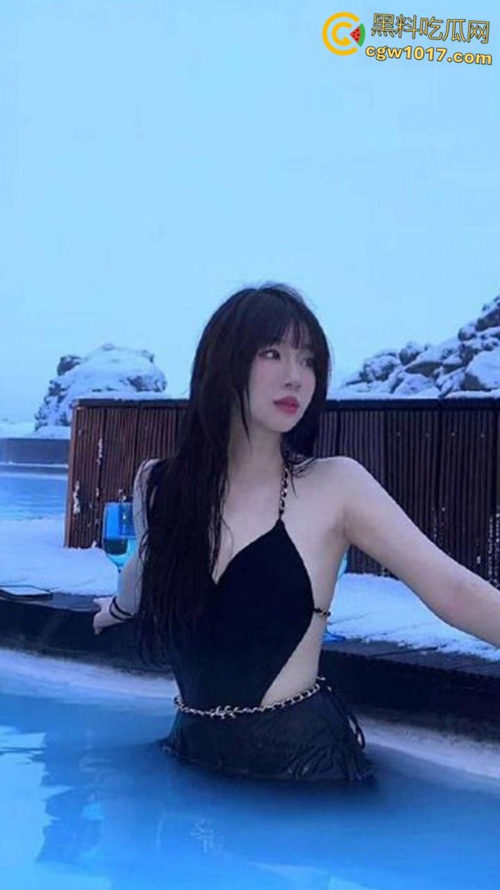 约炮大神【fkabuto】,约操江苏神仙颜值女大学生,白虎嫩穴一插白浆都流出来了,多姿势爆操浪叫不止!-3