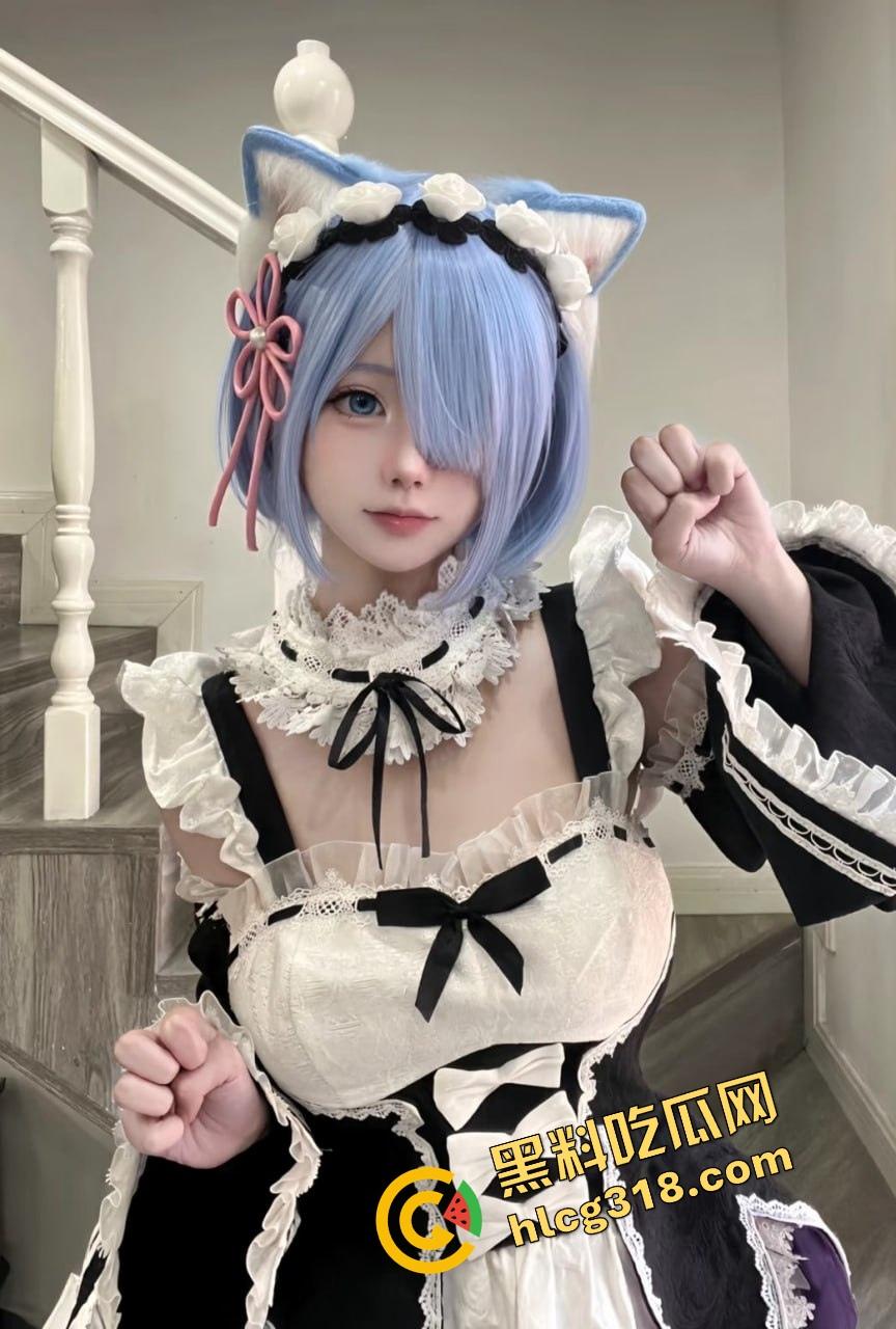 成都软萌cos『十七』短裙下藏不住贱劲,主动翻身爬上金主大肉棒,女上位骑到娇喘湿成水灾!-2