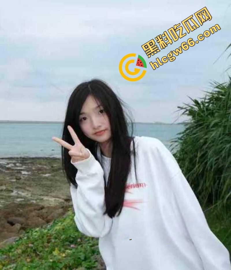 深职院极品绿茶【曾静汶】淫片流出！背地里玩群插回家搞前任，被操到翻白眼全程被拍摄留档！-7