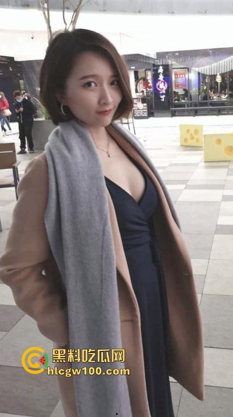 承德职场舔狗极限操作 废柴老公为升职，亲手麻醉老婆送领导迷奸玩，自己旁边伺候递纸巾，看的出来真想升官！-9