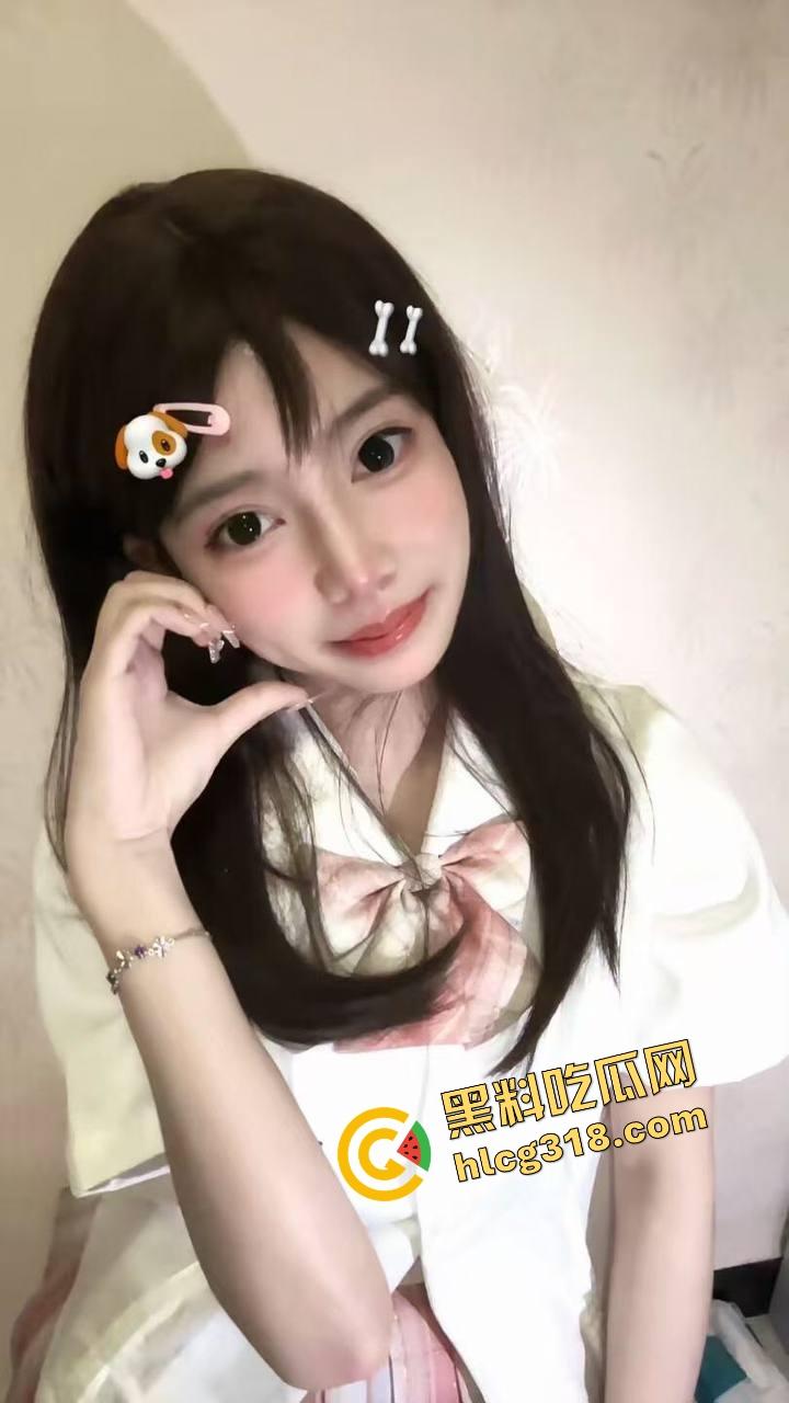 监控流出美少妇午休主动骑上丈夫要公粮,结果他睡得像死猪,儿子翻身险些撞上,枕边风都吹不醒的男人!-1