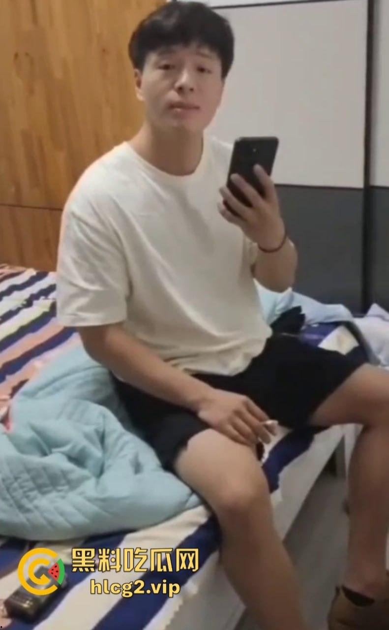 小伙勇闯魔都约会佳人 裤子都脱一半了 竟是已婚骗钱女?-8