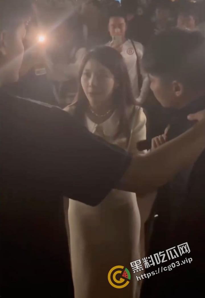 山东体育学院 男生出轨 女生打飞的过来兴师问罪 惊动全校 暴脾气是一点委屈都受不了-3