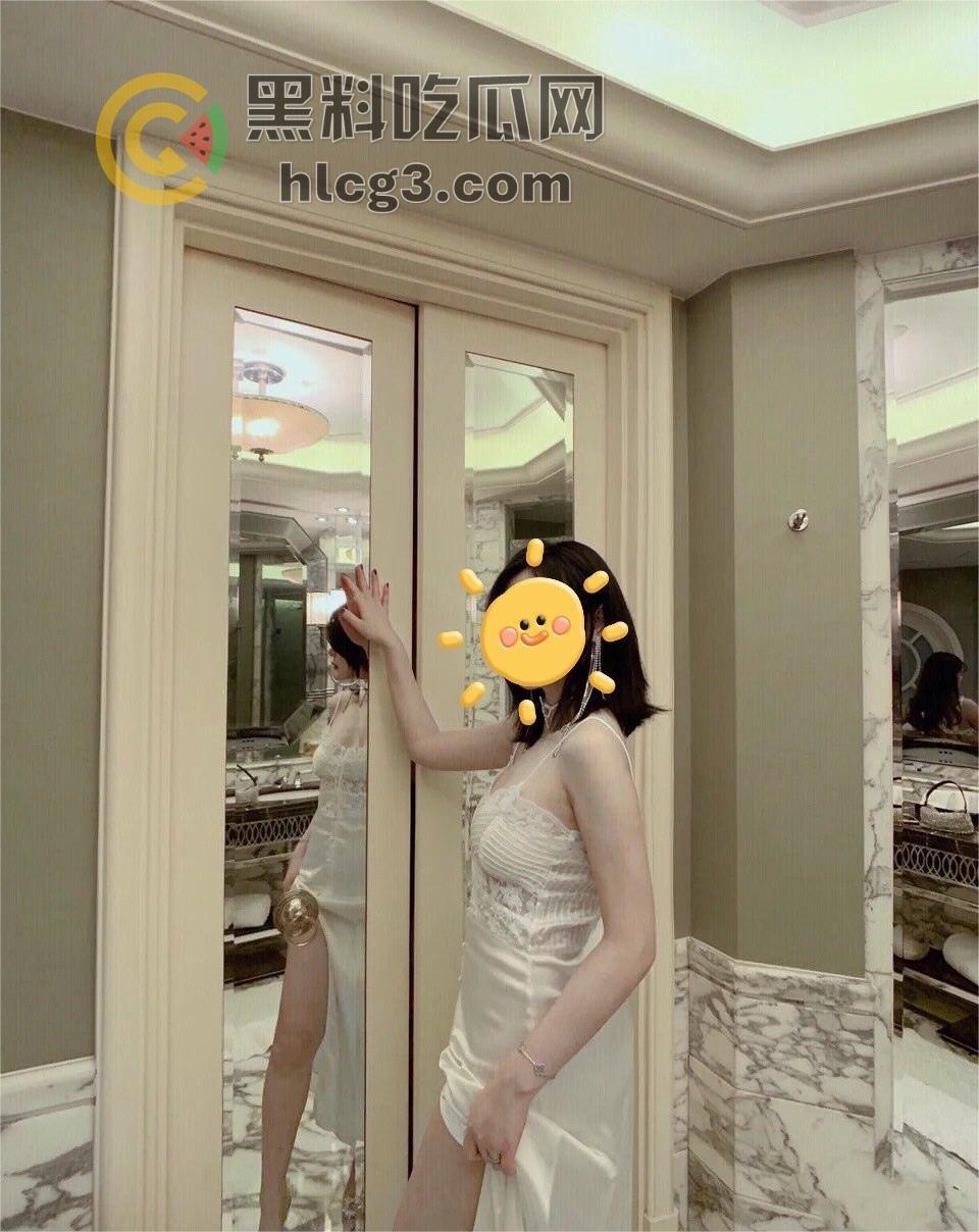 91大佬鹿与玫瑰海圈养极品小母狗疑似抖音百万网红「皮幼」,豪门调教大秀,调教细节曝光,视觉冲击无敌!-8