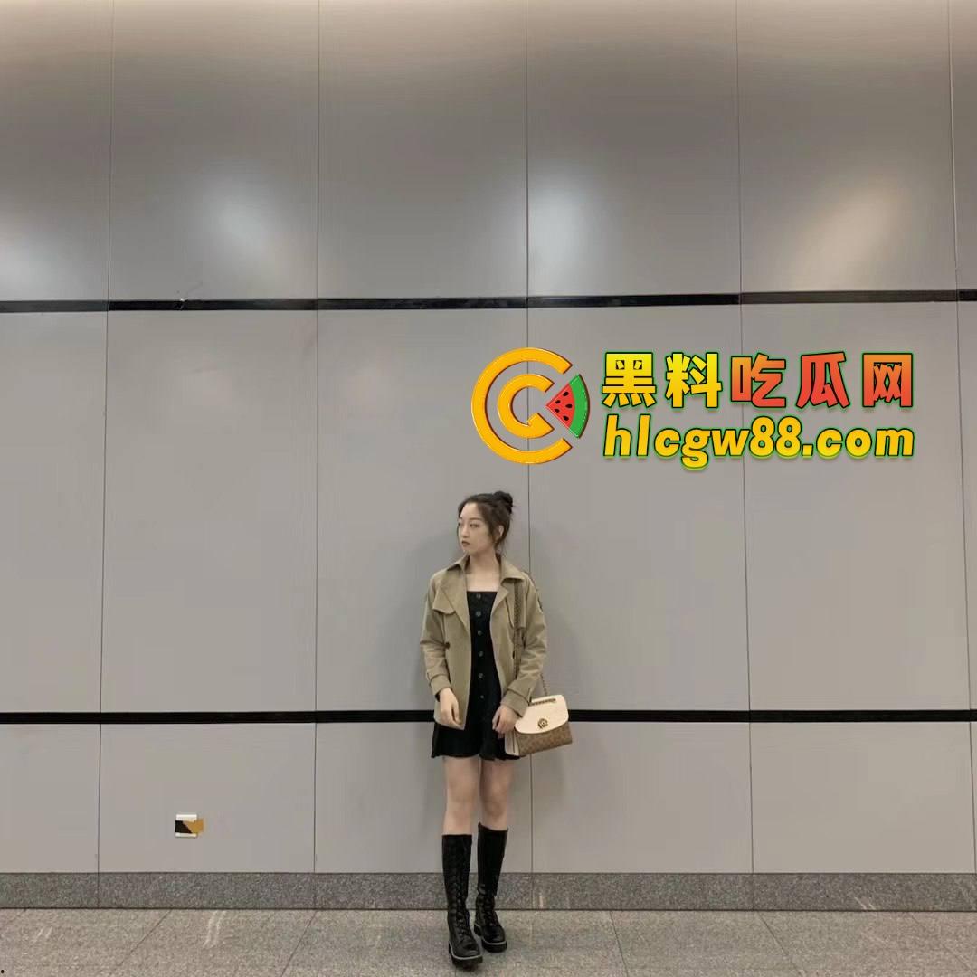 湖南『卢本伟』上垒巨乳御姐，肉感身材骚气奶浪声，嫩穴被操得痉挛喷水，爆操嫩穴身材太顶忍无可忍！-13