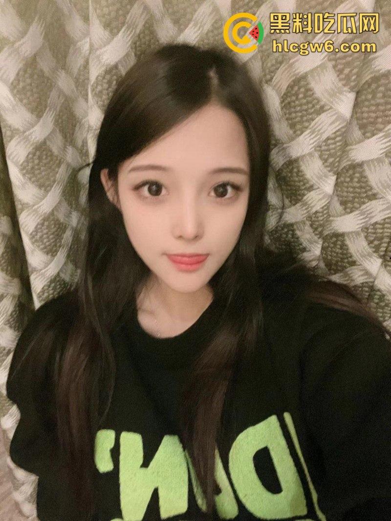 漫画美颜逼脸同框 鲜嫩肉穴遭肉屌疯狂玩弄 性瘾台妹【蓝淑慧】与男友啪啪视频炸裂流出！-2