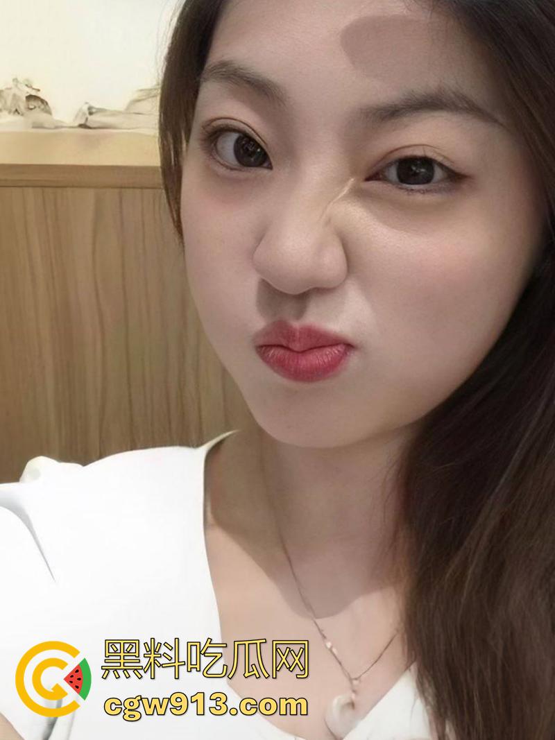 舞蹈生才是床上极品,广东艺术职业学院【韩雨佳】,白天女神晚上母狗,吹拉弹唱样样精通!-3