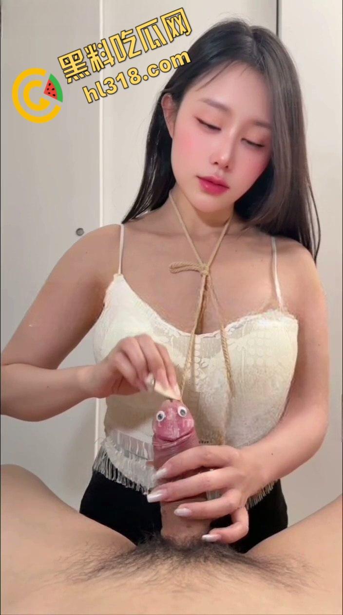 推特极品御姐【汐梦瑶】,上演技师全身保养,舔蛋口交挑逗不断,最后颜射一脸舔的干干净净 !-6