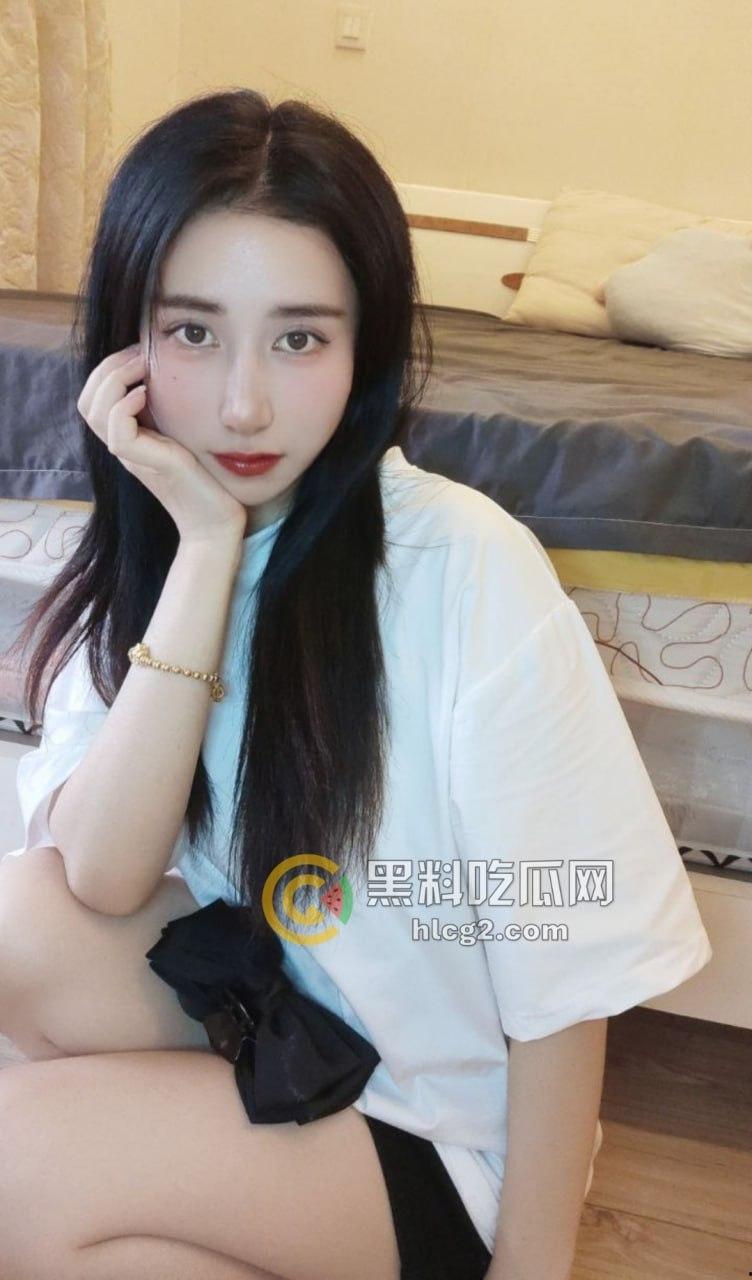 常州高颜值外围「丹丹」 私拍流出，天使面孔沦为土豪玩物！各种情趣诱惑爆操嫩穴-4