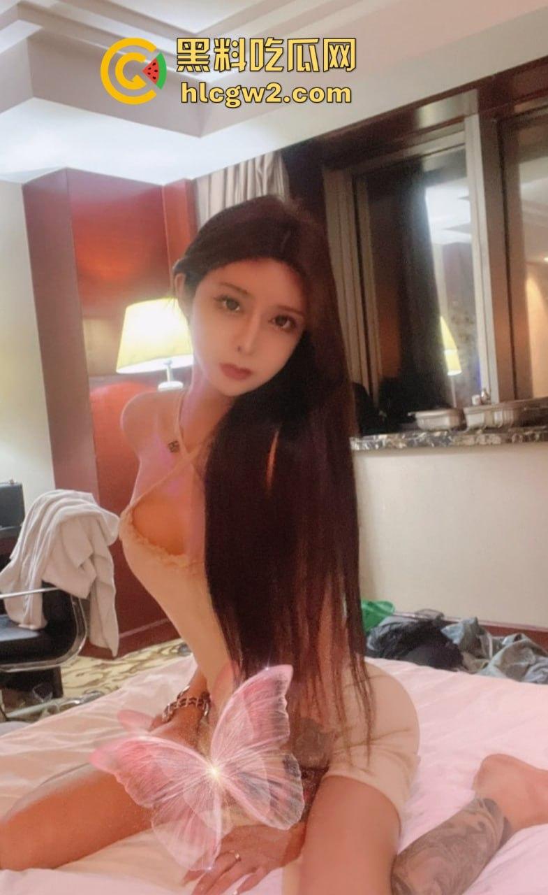 直男慎点!推特174cm高挑女神TS名媛【小草莓】迷晕无知直男体育生,穿小丝袜口爆搞得比真女人还骚!-12