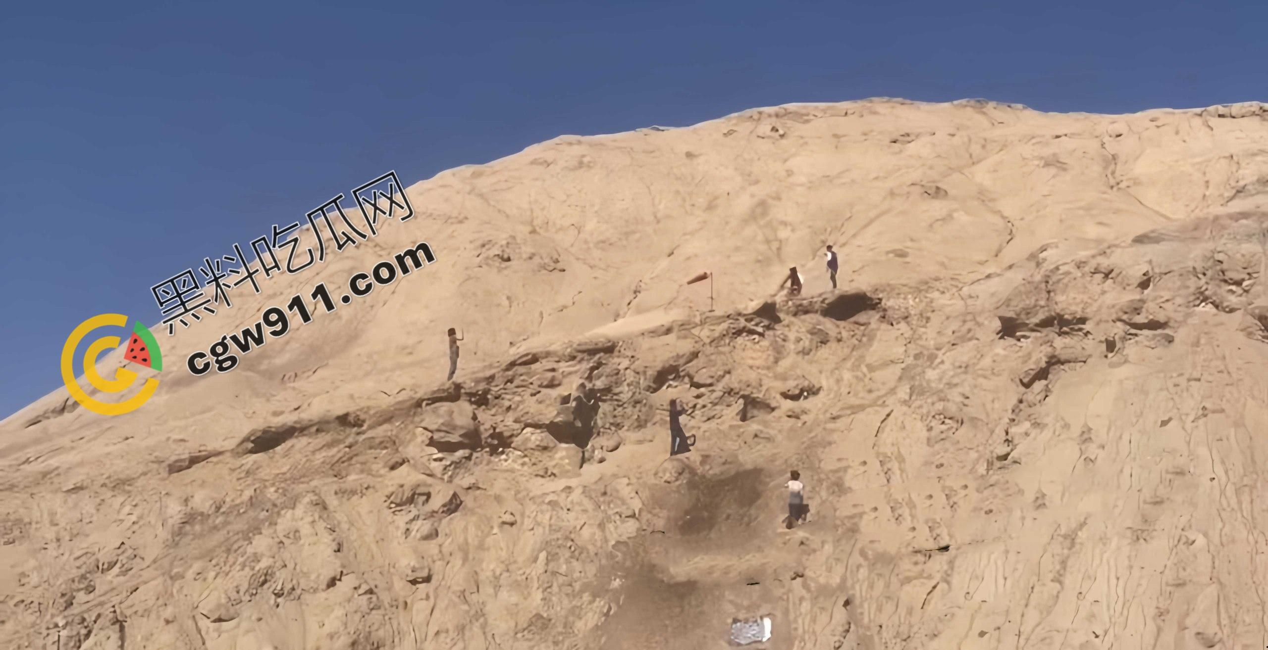 新疆吐鲁番:极限跳崖!山地速降的年轻爱好者壮烈10米跳崖,血染岩壁,英雄折翼-8