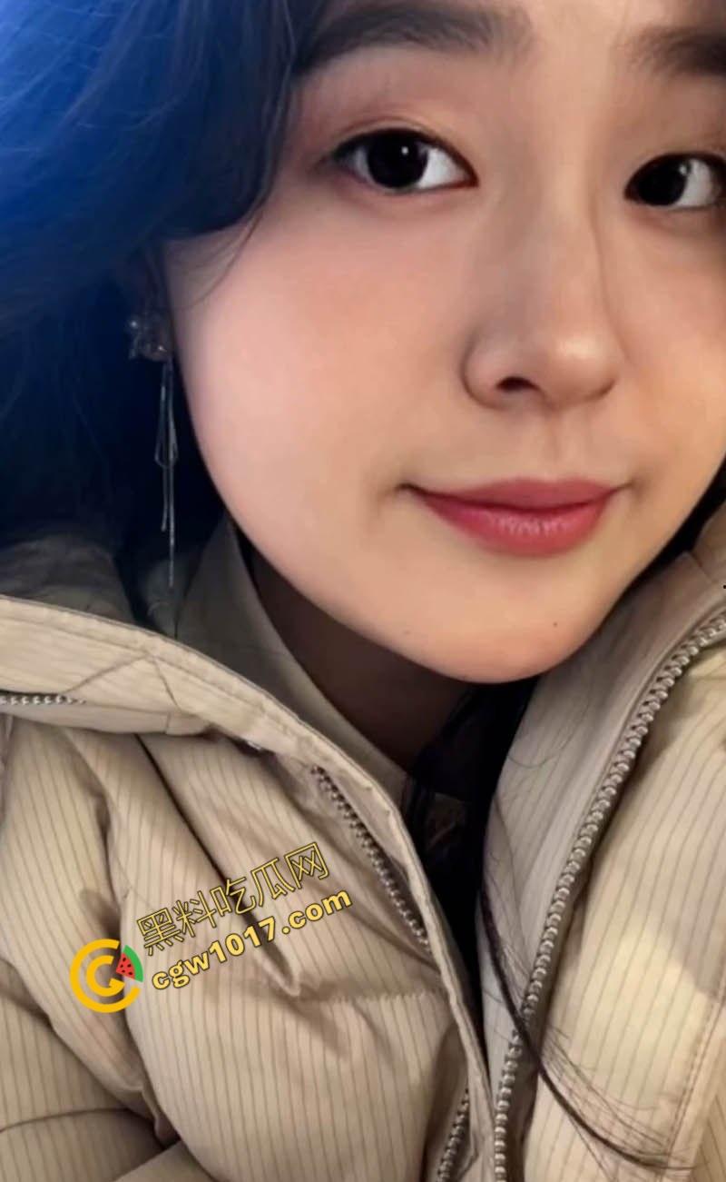 湖南师范大学母狗【张玥】性爱视频被曝！腿长腰细性感妖娆，多姿势爆操白浆四溢，浓精洒满娇颜！-2