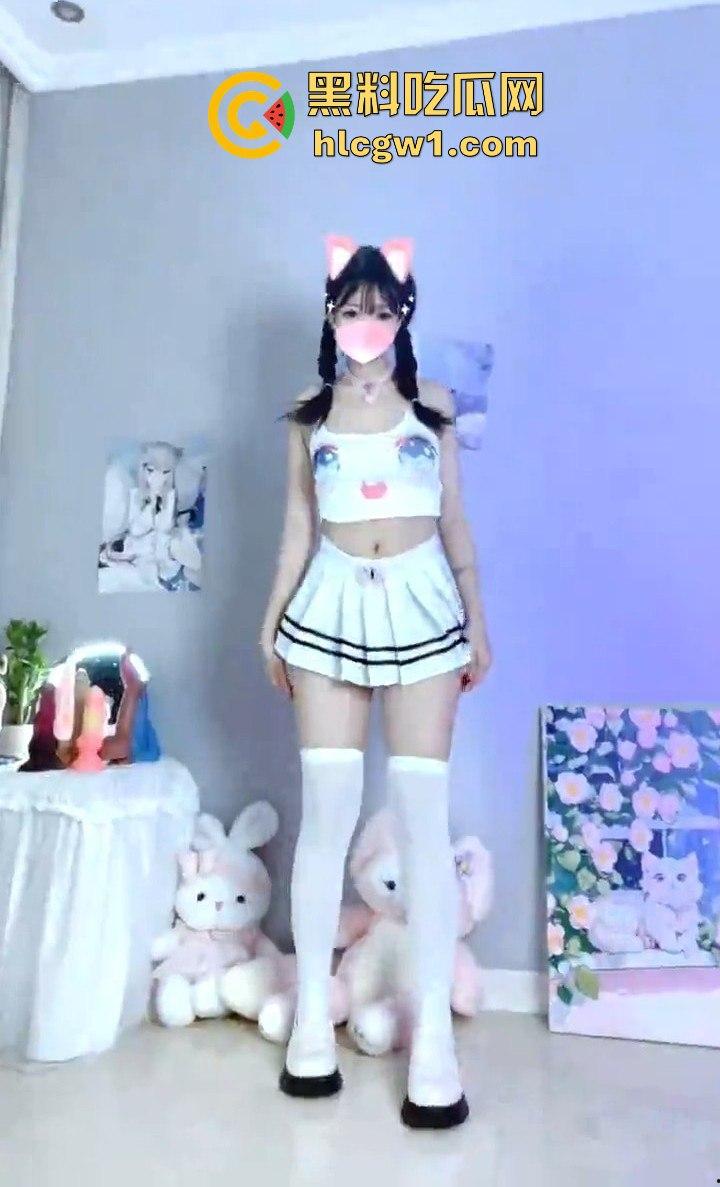 抖音风裸舞女神『小仙云』火辣出镜！逼上纹身劲爆身材，视觉冲击让人爽翻！各种热门BGM陪你冲到尽头！-11