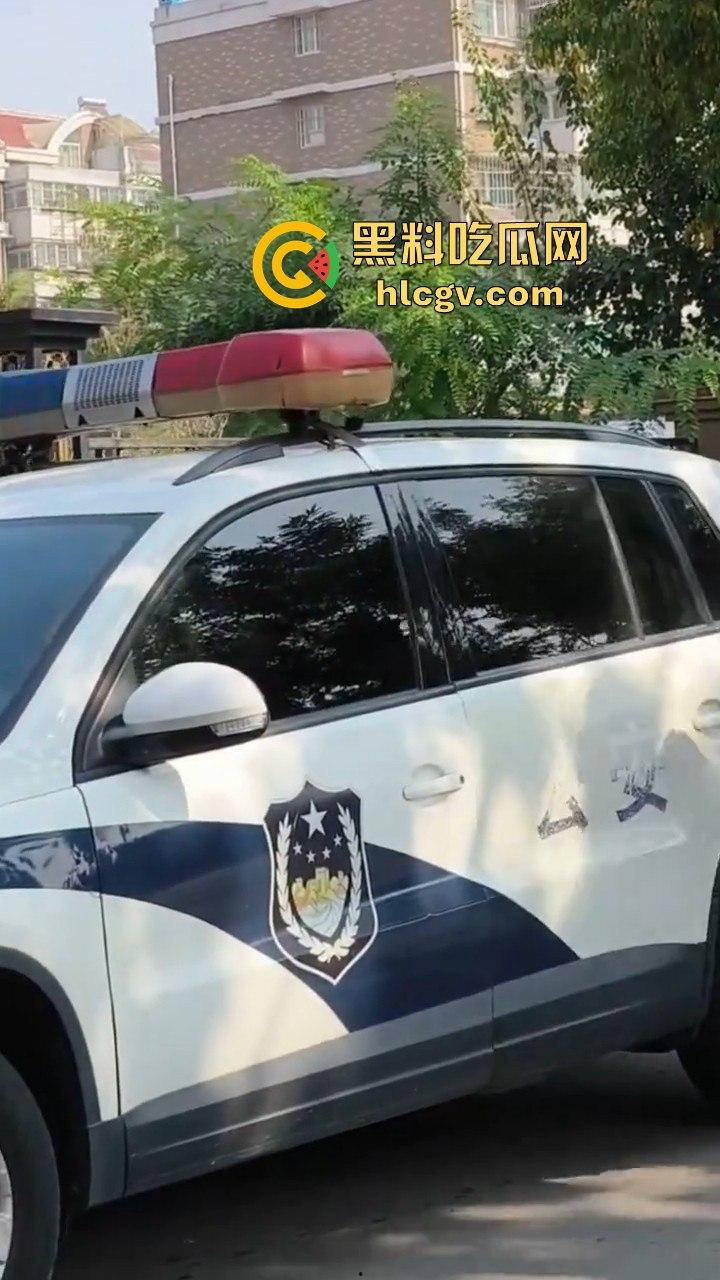 山东男子醉酒殴打女友还拿啤酒洗头!见义勇为小伙出手相救,醉鬼竟拿刀要捅人!-6