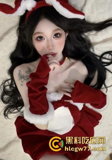 抖音235万粉网红【超蓝布萝莉】定制露脸性感私拍 冰肌玉骨勾人心神 清纯颜值唯美至极!-11