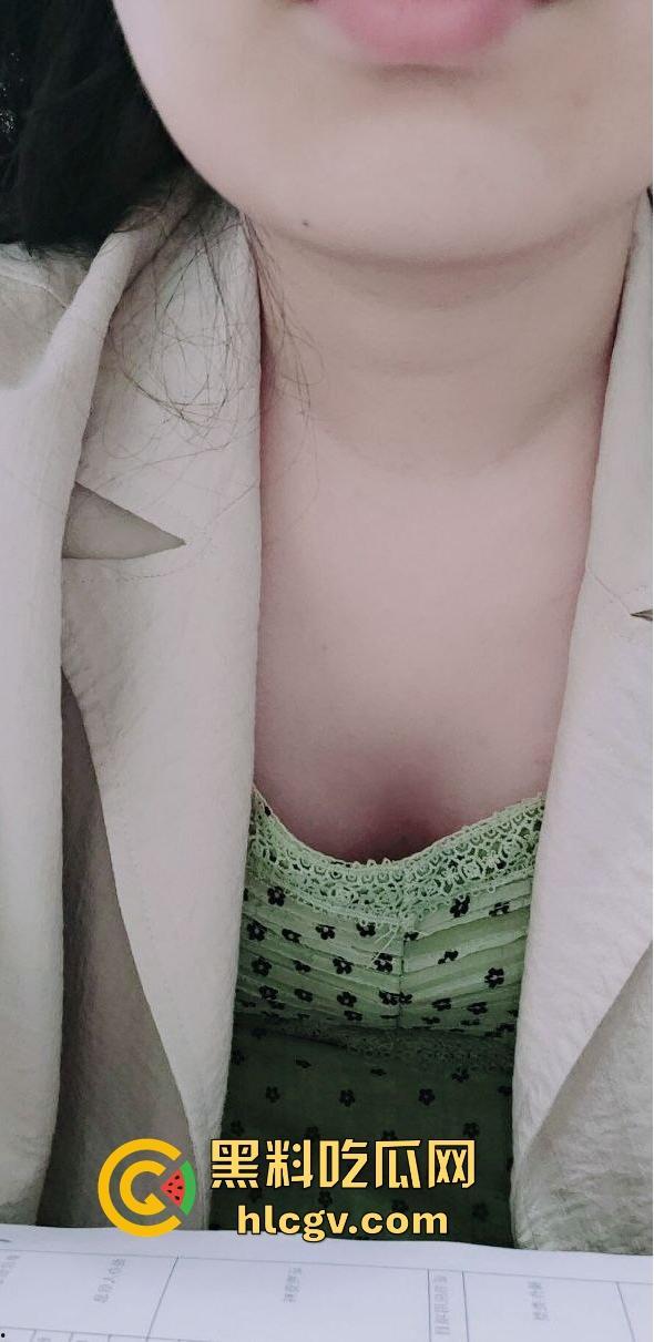 河北大学大二学妹【刘琳琳】遭男友报复!吵架后怒发她的骚货自慰视频,彻底撕破脸-1