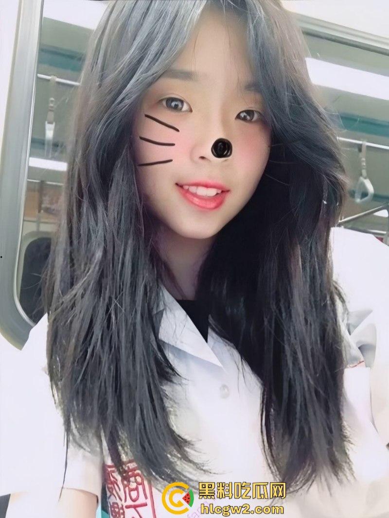 独家黑料!陕西师范大二学生【陆云娇】为挣零花钱给老男人做性奴 表面傻白甜人后骚浪贱-14