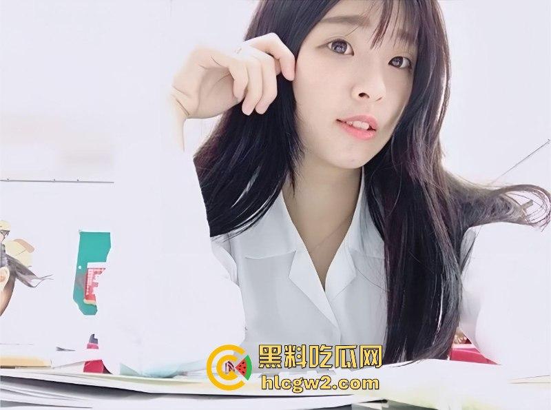 独家黑料!陕西师范大二学生【陆云娇】为挣零花钱给老男人做性奴 表面傻白甜人后骚浪贱-17