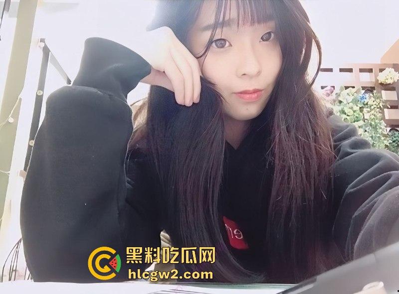 独家黑料!陕西师范大二学生【陆云娇】为挣零花钱给老男人做性奴 表面傻白甜人后骚浪贱-19