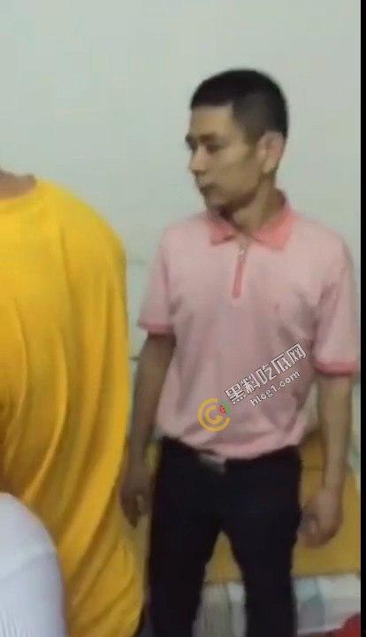 出租屋惊天动地捉奸戏！大叔被妻子抓个正着，激战小三现场月经也挡不住！-2