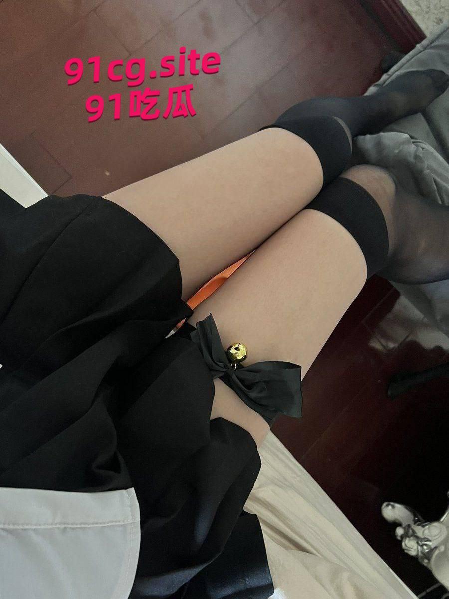 来自推特极品博主 奶凶 纹身精神美少女-4
