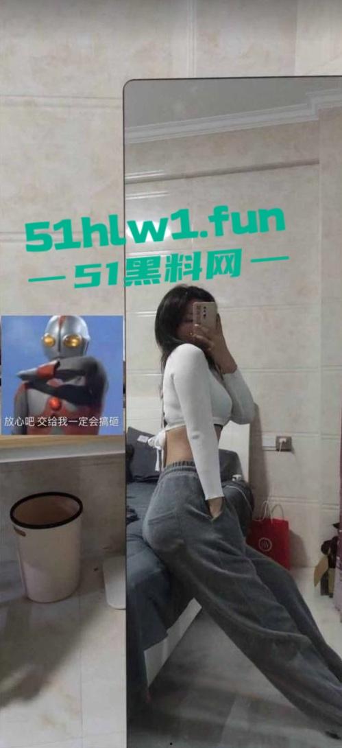 上海极品新婚人妻曝光【于思雨】给老公戴绿帽与炮友激战3分30秒精华视频流出。-2