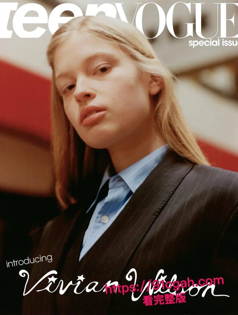 全球首富马斯克儿子与父亲决裂 改名换姓甚至改变性别 变成女儿身后凭借高颜值性感身材在变装秀舞台筹集善款自食其力-6