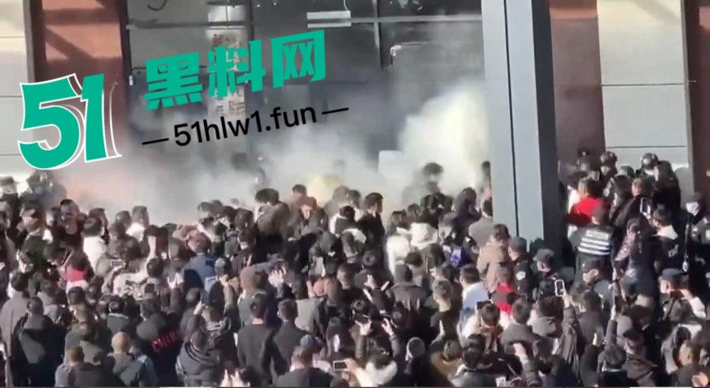 蒲城职校坠亡男生事件发酵,知情人爆料重重疑点,官方表态排除刑案,网友却不买账!-11