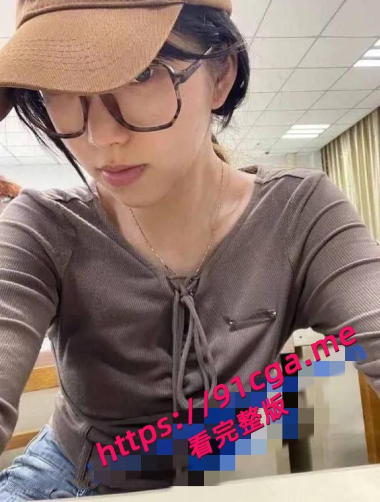 苏州大学校花姜梓新性爱私拍泄密！清纯女神私下超浪！-3