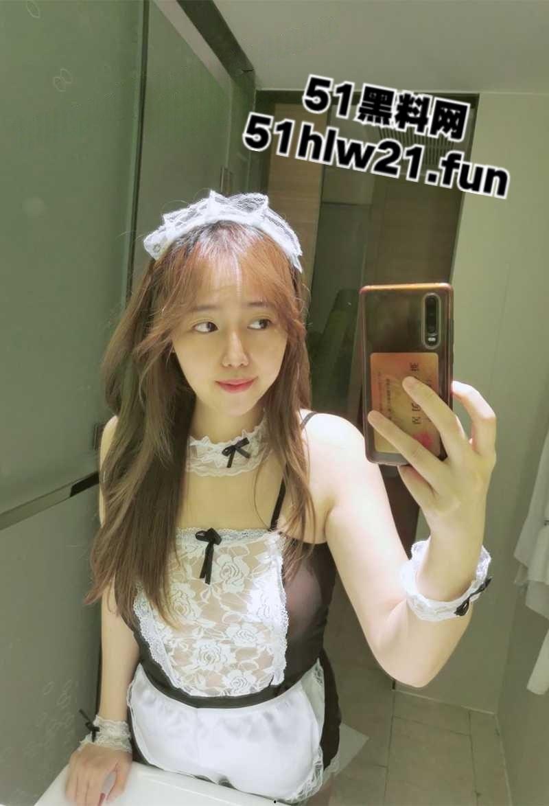 顺德农行职员【陈雪莹】乱交视频流出,清纯御姐独爱3P群交被两男前后顶操,叫声酥麻诱人。-2