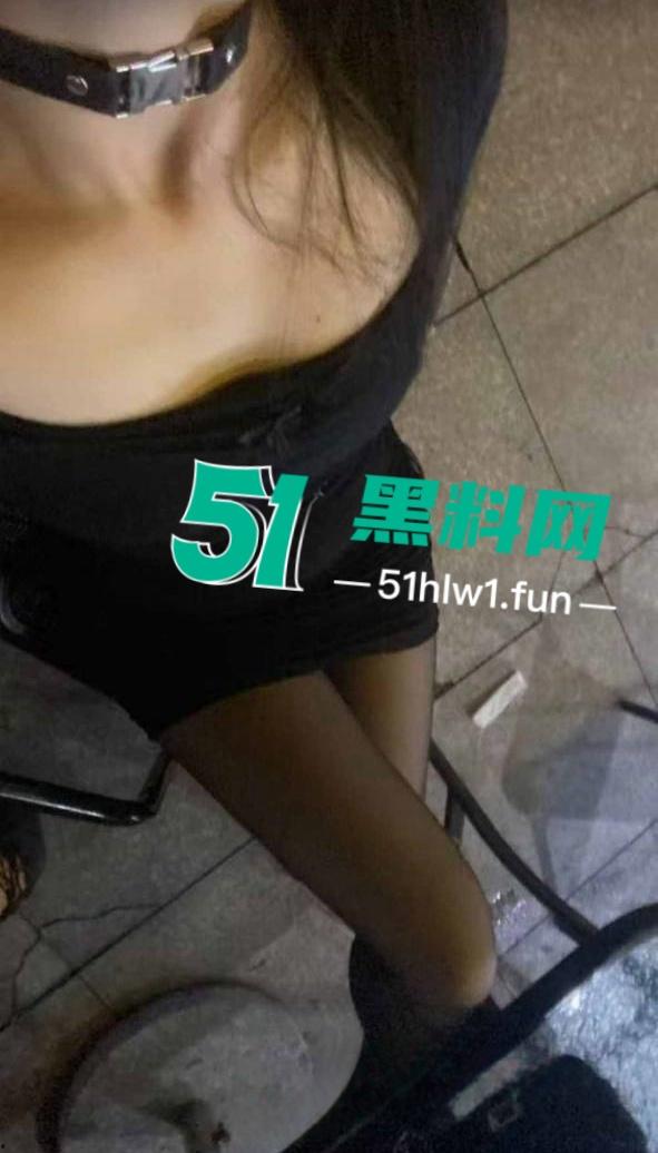 厦门反差婊【刘欣语】神似王祖贤的御姐气质,约酒吧帅哥打炮5分40秒啪啪性爱视频流出。-3