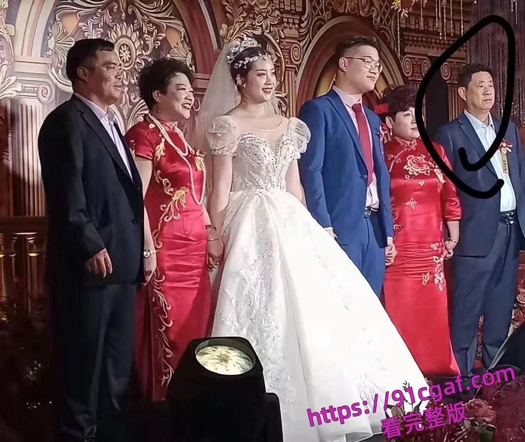 天津津南二舅爸爸和外甥女乱伦的瓜 小鸡巴二舅爸车内无套中出自己亲外甥!-3