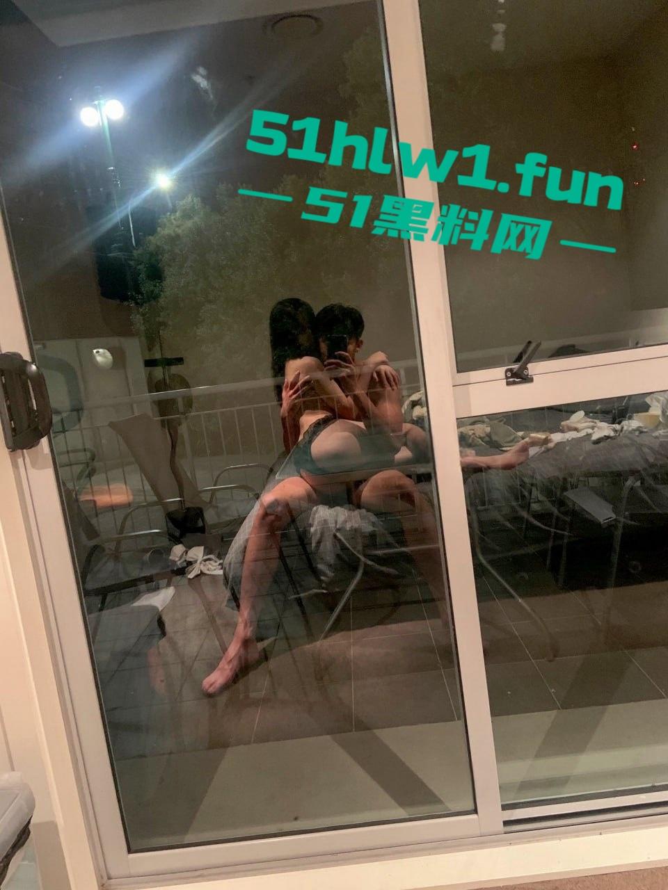 成都194大屌篮球运动员【碳水炸弹】约炮合集，超猛男出击让各色女生直呼求饶视频真精彩-3