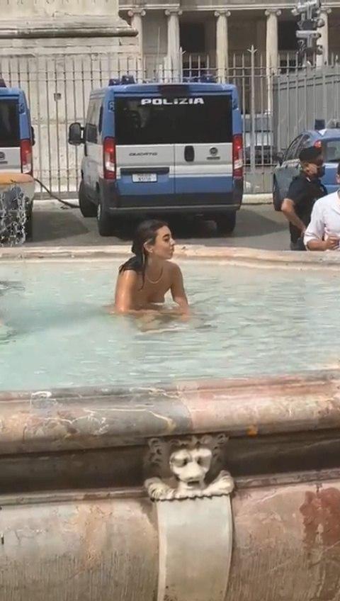 意大利罗马光天化日之下 妹子在圆柱广场中心的喷泉里裸泳!!!-5