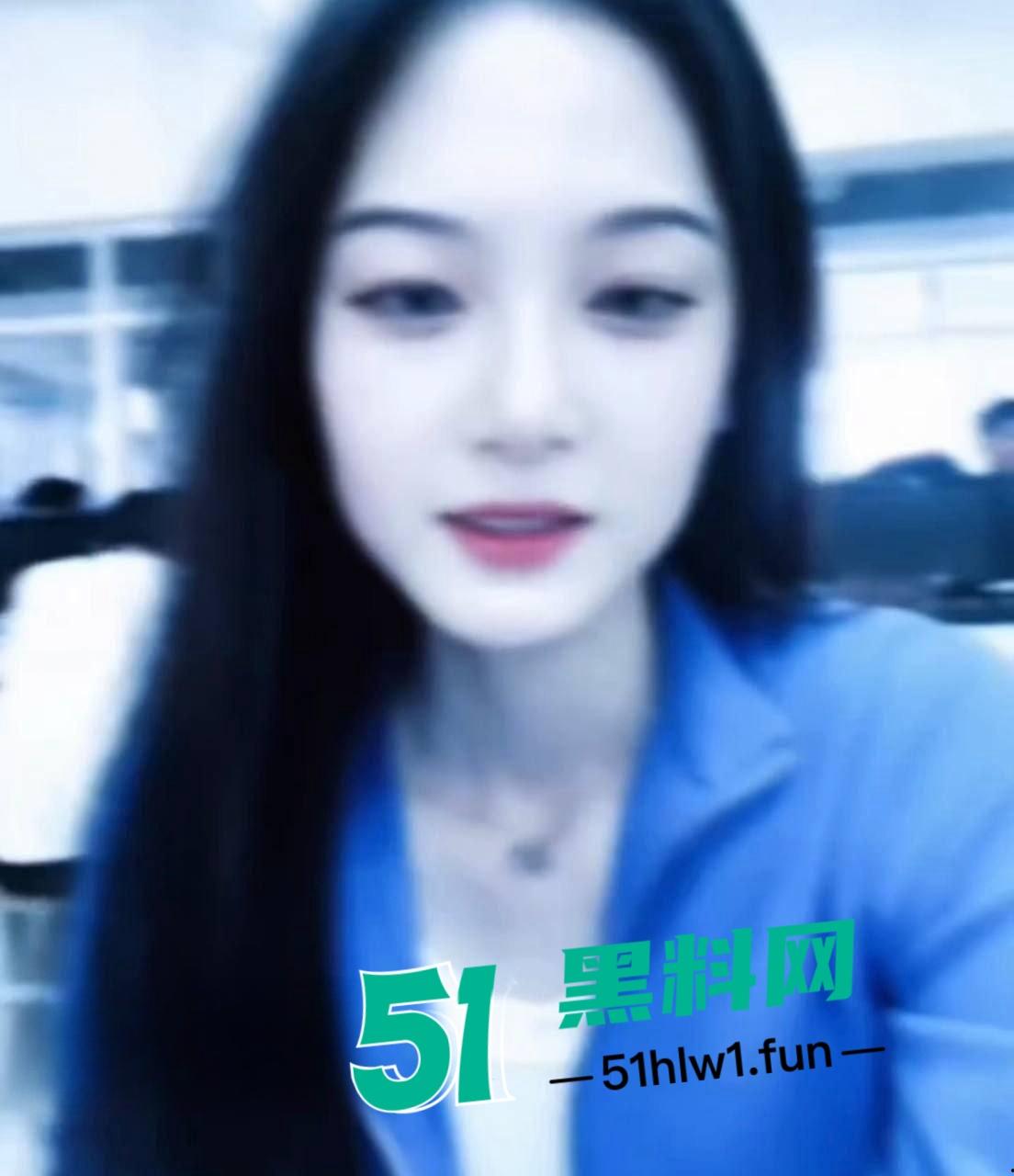 西南医科大学05年【吴媛媛】手机维修遭曝光，清纯学生妹相册被扒满是约炮照片，果然清纯外表藏不住骨子里的骚！-6