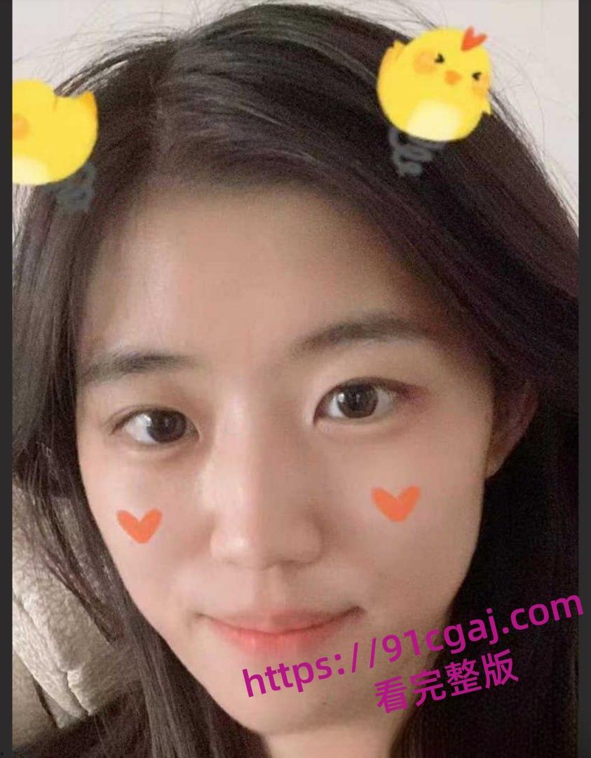 云南省红河州政府的工作人员 夏颖 大量不雅艳照视频泄密 私下淫荡反差尺度惊人！-4