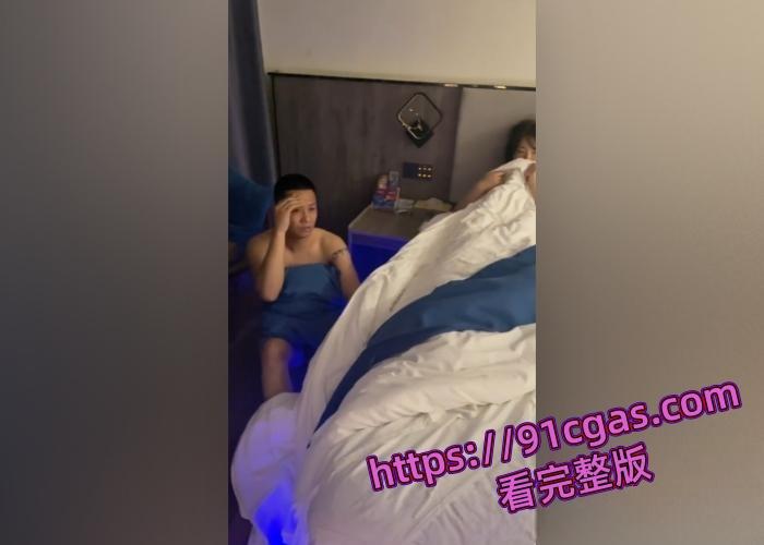 四川一名士官军嫂被曝出轨对象竟是自己的亲姐夫 家属现场抓奸视频曝光！-6