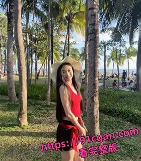 抖音网红刘紫怡男友三亚酒店闭关三天，她被男友狂干骚穴喷水呻吟尖叫，私密淫乱至极!-5