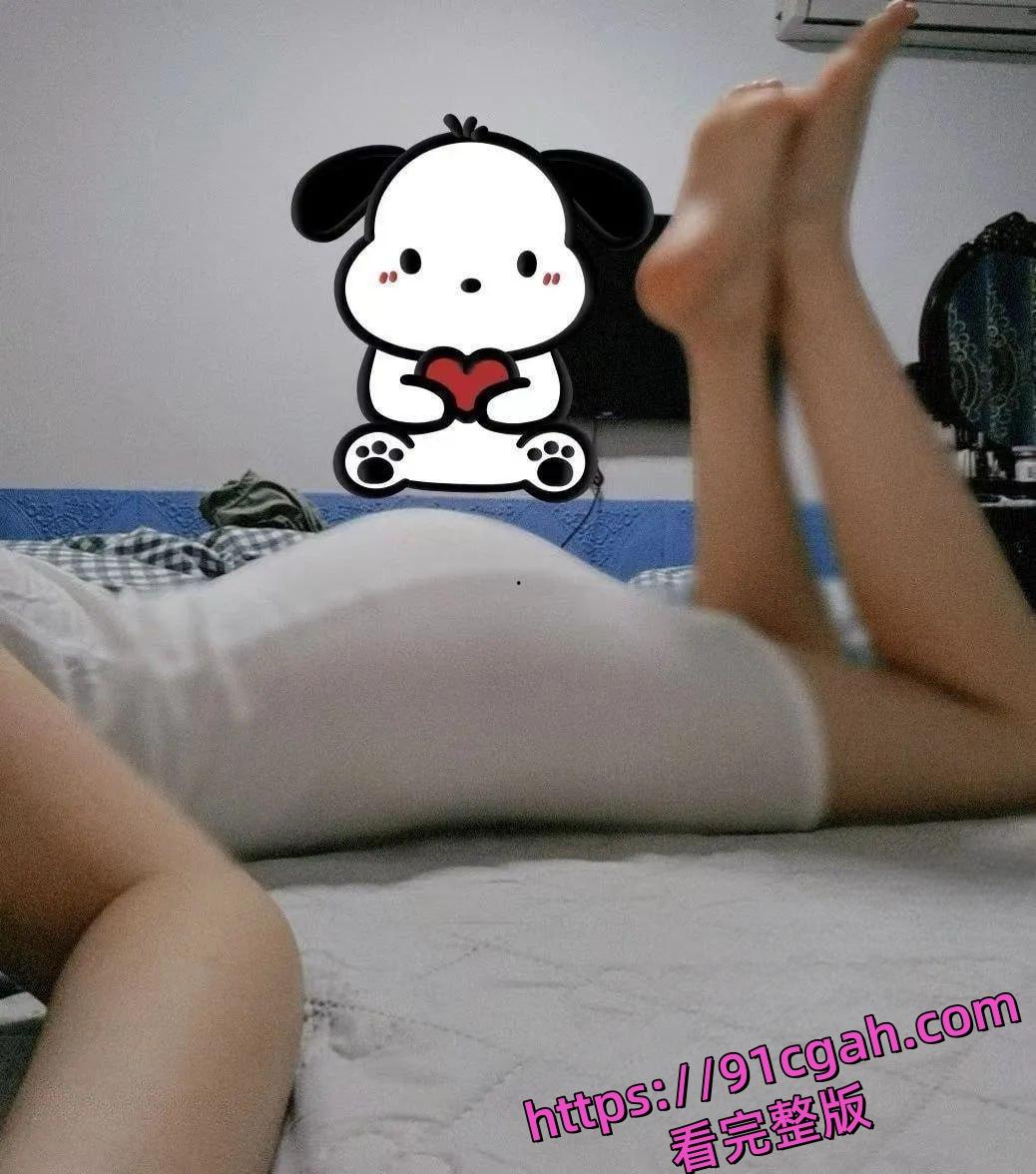 南京大学拜金女陈芳慧网调视频流出 逼好大一插就流白浆又多又浓太淫荡了-5